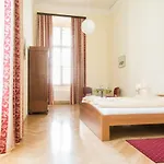 Gastehaus Im Priesterseminar 3*