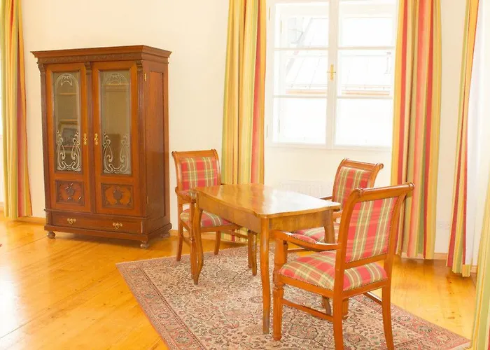 Gaestehaus Im Priesterseminar Pensión Salzburgo