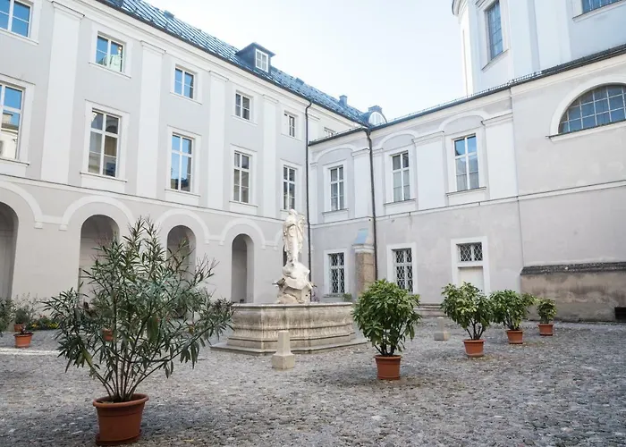 Gaestehaus Im Priesterseminar Pensión