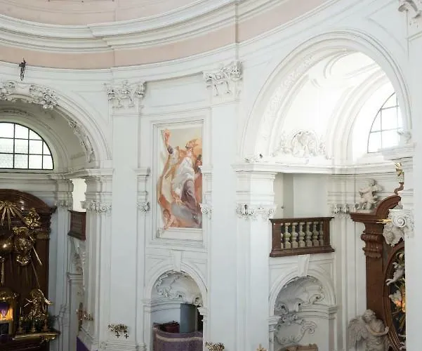 Gaestehaus Im Priesterseminar 3*