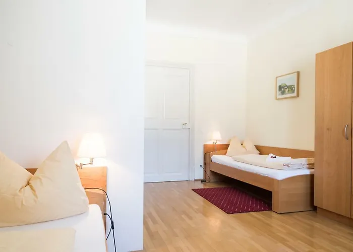 Gaestehaus Im Priesterseminar Salzburgo