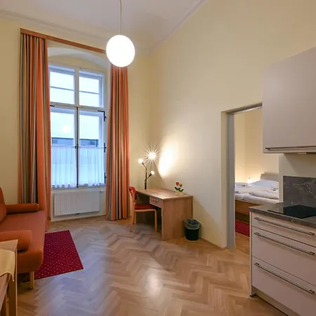Konukevi Gaestehaus Im Priesterseminar