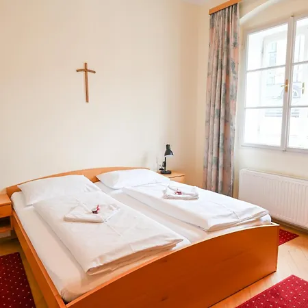 Gaestehaus Im Priesterseminar Salzburg