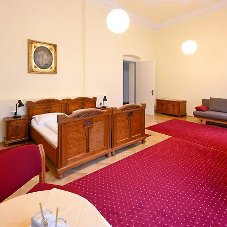 Gaestehaus Im Priesterseminar 3* Salzburg