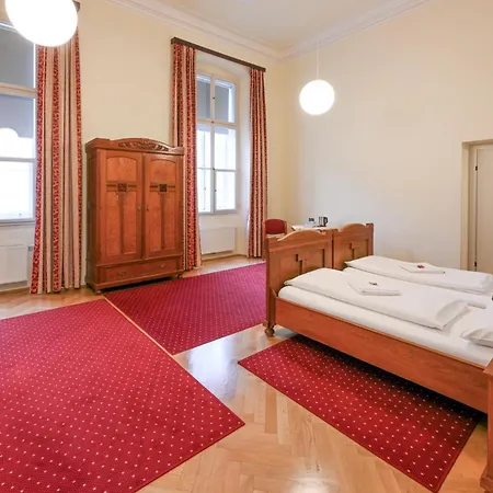 Gaestehaus Im Priesterseminar Konukevi Salzburg