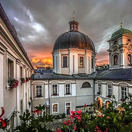 Gaestehaus Im Priesterseminar 3*