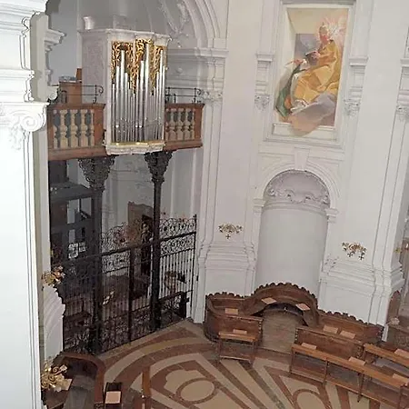 Gaestehaus Im Priesterseminar Pensjonat Salzburg