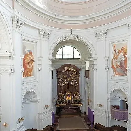 Gaestehaus Im Priesterseminar