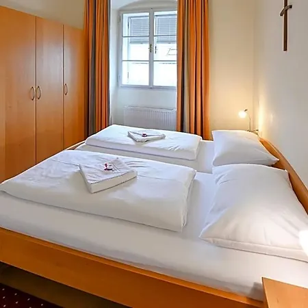 Gaestehaus Im Priesterseminar Πανσιόν 3*