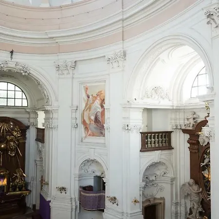 Gastehaus Im Priesterseminar 3*