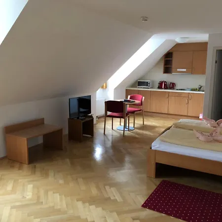 Affittacamere Gaestehaus Im Priesterseminar 3*