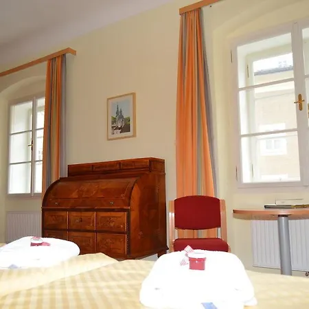 Affittacamere Gaestehaus Im Priesterseminar Salisburgo