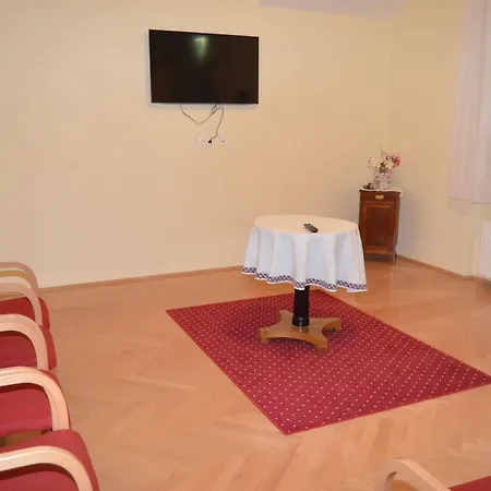 Gaestehaus Im Priesterseminar 3* Salisburgo