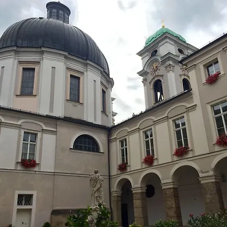 Gaestehaus Im Priesterseminar Affittacamere 3*