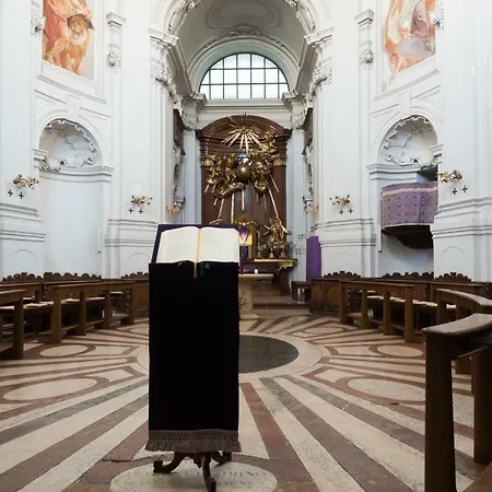 Gaestehaus Im Priesterseminar Salisburgo