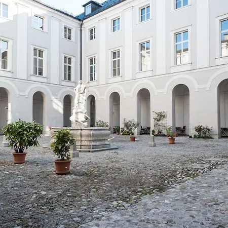 Gaestehaus Im Priesterseminar Pensión