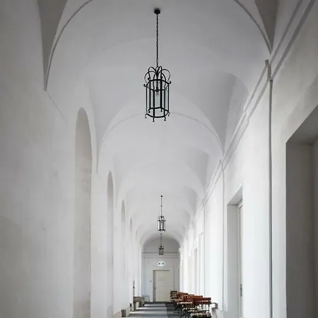 Gaestehaus Im Priesterseminar 3*